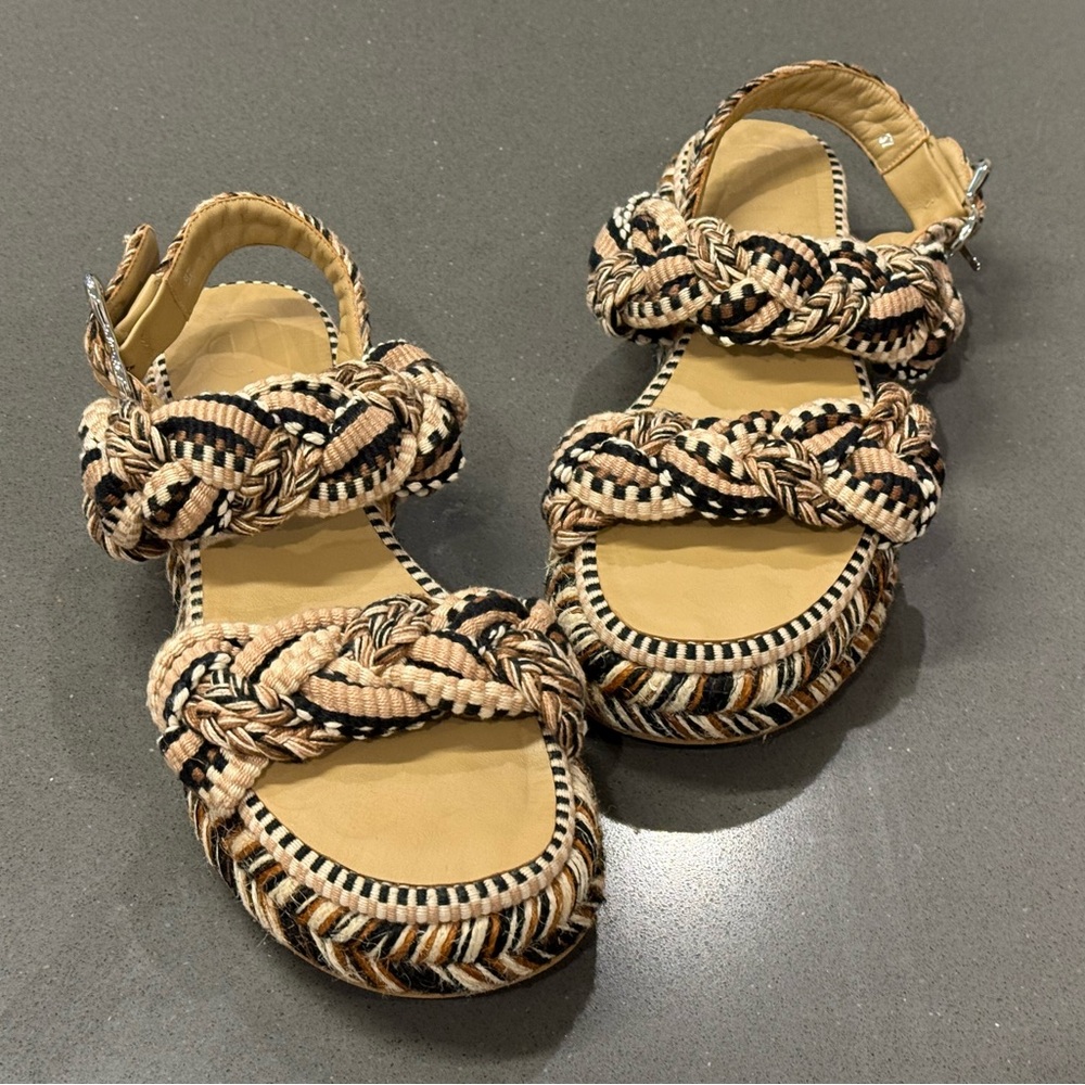 AMAMBAIH Maria Flatform Sandal in Sand Size 37 US 7